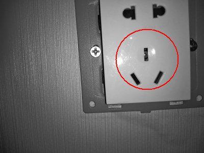  插座为什么会自动关闭「插座自己关了」